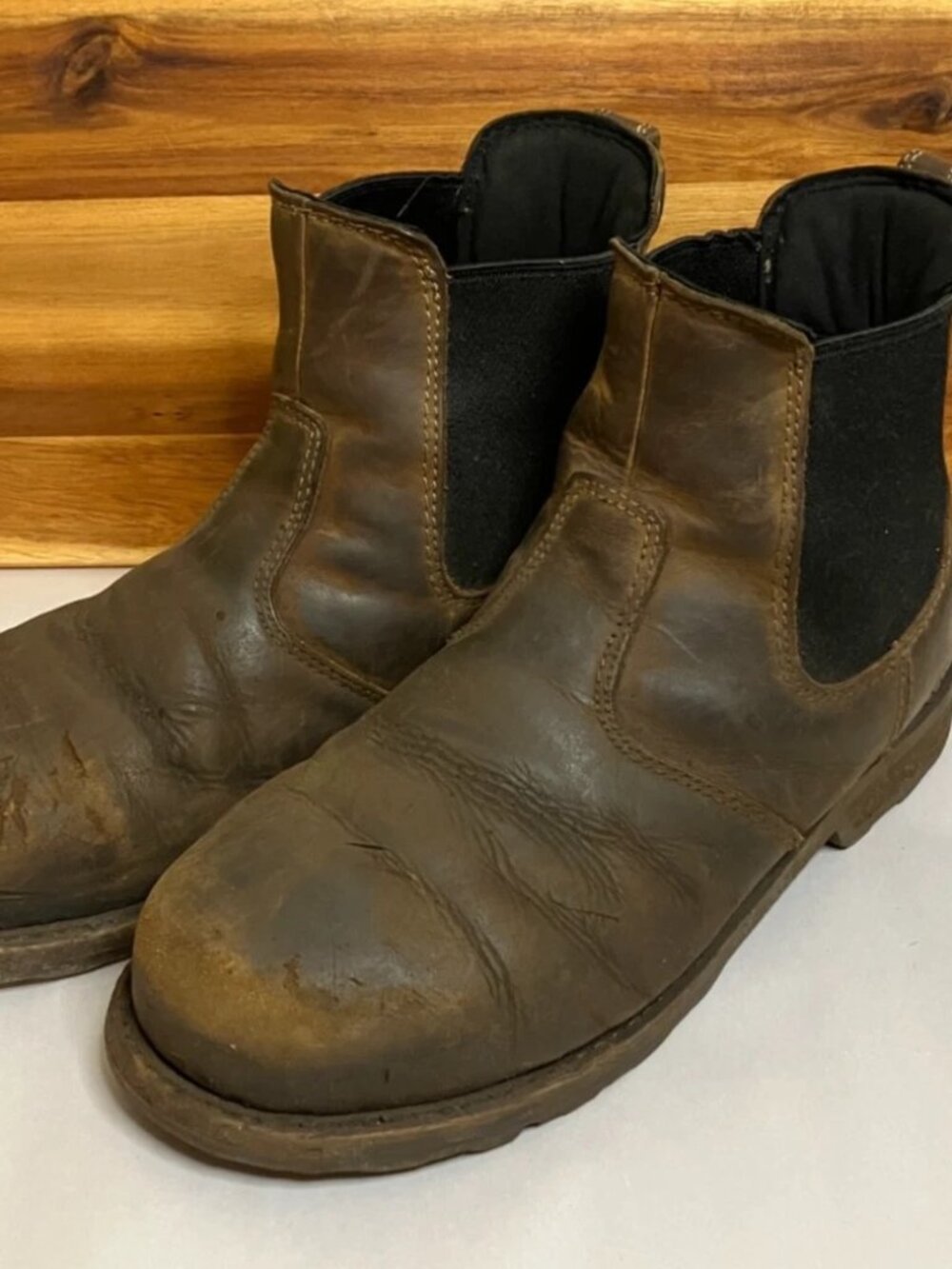 Carhartt Chelsea Boots Steel Toe Brown Leather Distressed Patina FN5254-M